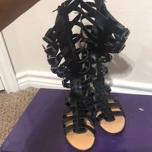 NW Penna below the knee sandals